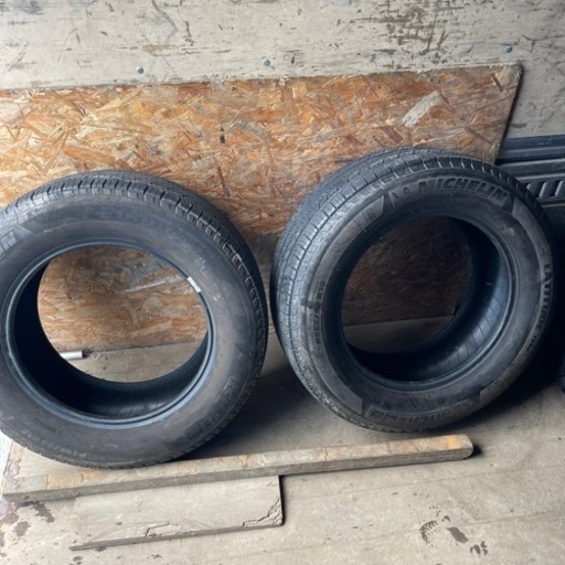 バリ山　Michelin ミシュラン　LATITUDE 265/60R18 夏タイヤ　2015年製　18インチ　2本
