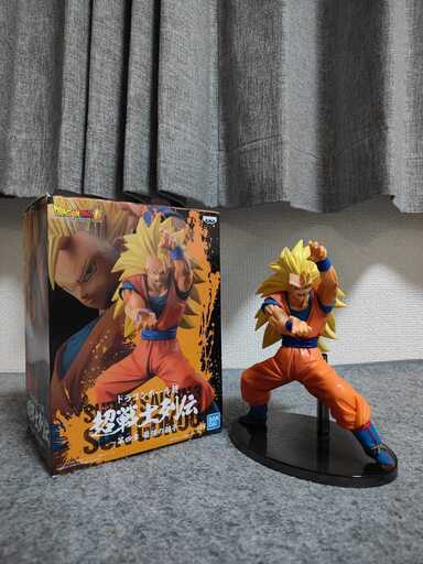 ドラゴンボール 超戦士列伝　孫悟空　超サイヤ人　フィギュア