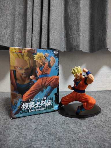 ドラゴンボール 超戦士列伝　孫悟飯　超サイヤ人　フィギュア