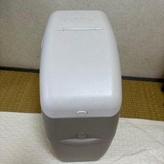 Aprica おむつゴミ箱