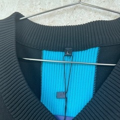 🉐新品✨上着　ベストの画像