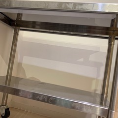 キャスター付き作業台の画像