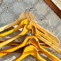 【美品】木製ハンガー 1〜10本の画像