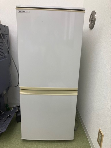 シャープ冷棟冷蔵庫 137L 稼働確認