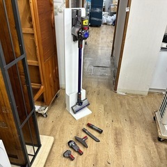 ⭐️激安価格⭐️dyson ダイソン SV11クリーナー 掃除機...