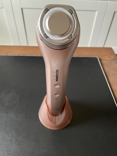 美品！パナソニックRF超音波美顔器　EH-SR72GN