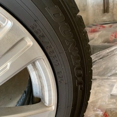 スタッドレスタイヤ 225/55R17 24年1-3月のみ利用　