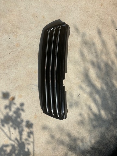 トヨタ　ヴァンガード　後期用グリル