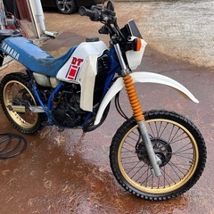 YAMAHA DT200