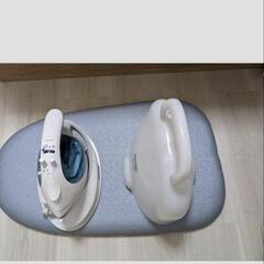 アイロン、アイロン台の画像