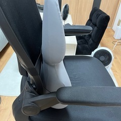 ※椅子は付いていません 【オフィスチェア用クッション】テレワークに最適！ チェア用クッションを無料でお譲りしますの画像