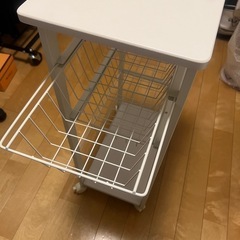 スチールラック　ホワイトの画像