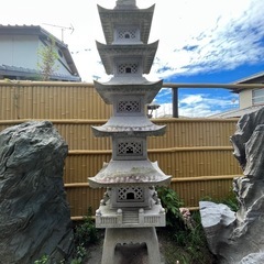 日本庭園　五重塔(高さ3m)