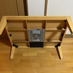 こたつテーブルの画像