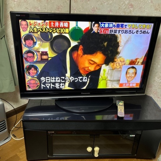 お値下げPanasonic42型テレビとスピーカー付きテレビ台セット