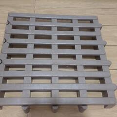 プラスチックすのこ 6枚セットの画像