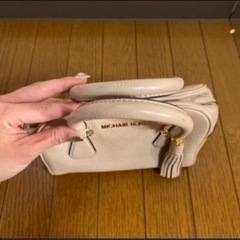 マイケルコース　ハンドバッグの画像