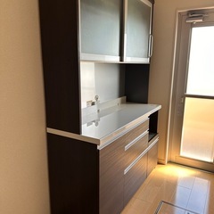 【限定9/25まで】食器棚売ります！の画像