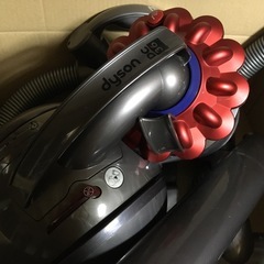ダイソン　掃除機
の画像