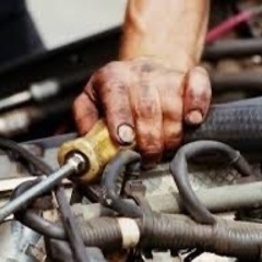 修理、製作致します。