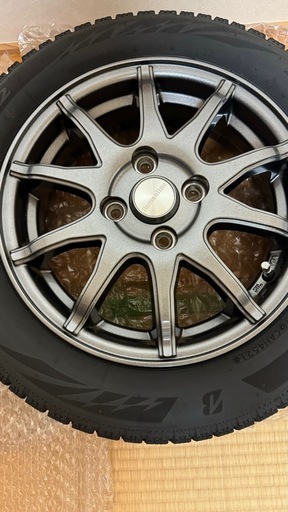 N-BOXなど！スタッドレスタイヤ4本　155/65R14インチ ブリヂストン ブリザック VRX2 4.5J 4H100 スタッドレス　タイヤとホイール4本セット