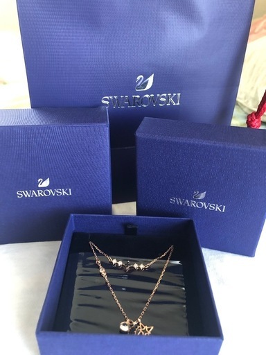 スワロフスキーのネックレス