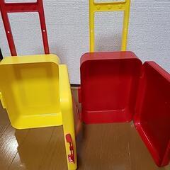 アンパンマンのキャリーケースの画像