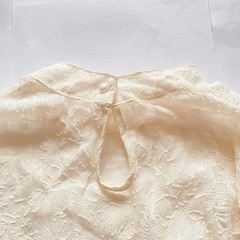 【未使用品】レース　ブラウスの画像