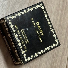 MARC  JACOBS  DAISYの画像