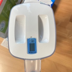 BRITA ポット型浄水器 カートリッジ3つ付きの画像