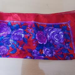 スカーフの画像