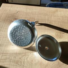 親子丼用鍋 蓋付き  の画像