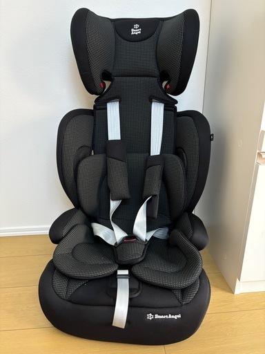 ジュニアシート　新品　イージスジュニア
