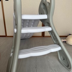 滑り台 おうちサイズ 白×グレーの画像