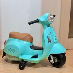 電動乗用玩具 ベスパ GTS ミニ Vespa miniの画像