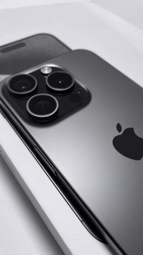 iPhone15pro 128GB SIMフリー　ブラックチタニウム