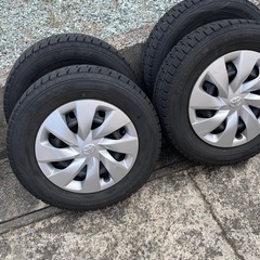 お取引き中です。
175/70/14  ヴィッツに使用4穴スタッ...
