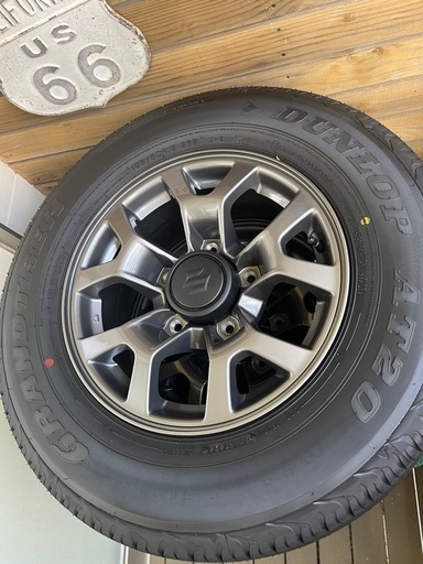 ジムニーシエラ純正タイヤ➕ホイール【新車外し】