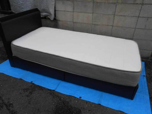 【配送出来ます】ニトリ 収納付き シングルベッド Nスリープ Lafex セット（近くなら配送も可能です。宅配もお問合せ下さい）