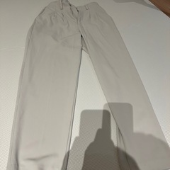 服　ズボンの画像