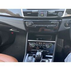 BMW 2シリーズグランツアラー 218d ラグジュアリー 内装ブラウン ヘッドアップディスプレイ パールホワイト 走行134,100kmの画像