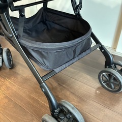 AB型 ベビーカー レッドの画像