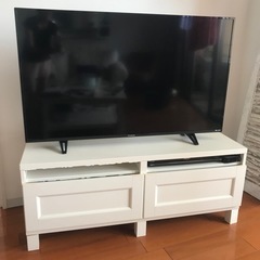 テレビ　50インチ