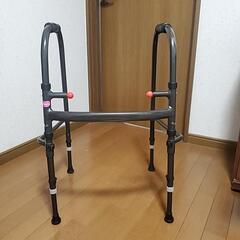 歩行器　使用感あり