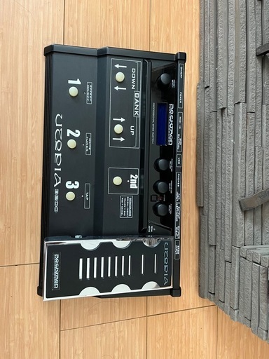 ベース　マルチエフェクター