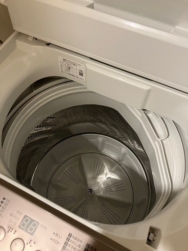 パナソニック　7キロ全自動洗濯機　NA-F70PB15