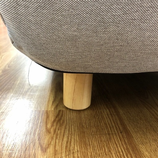 脚付きふかふかカウチソファー　未使用品　LIRAKU グレー【取りに来れる方限定！】