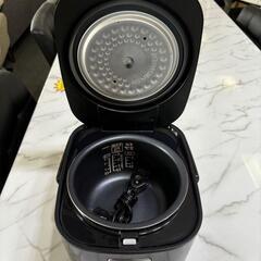 アイリスオーヤマ 炊飯器 DKRC-MB30-RE 2020年製 3合 レッドの画像