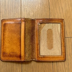 IL BISONTE　パスケースの画像