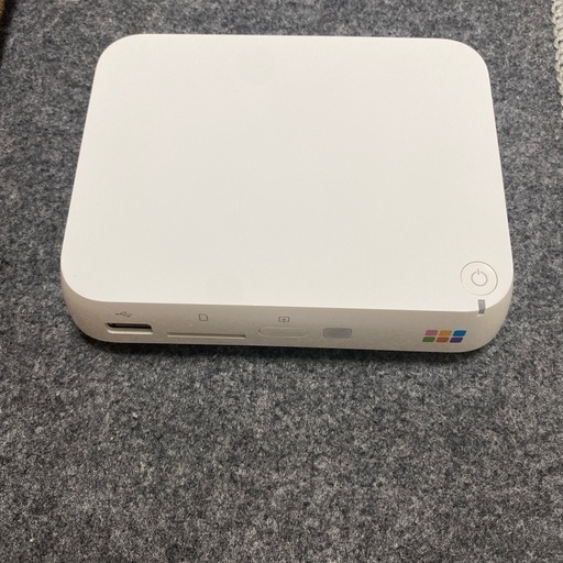おもいでばこ 11ac対応モデル(2TB) ホワイト PD-1000S-L [PD1000SL]【FWNP】  商品：BUFFALO おもいでばこ 11ac対応モデル(2TB)  カラー：ホワイト PD-1000S-L [PD1000SL]  新品未使用の状態でこちらにて購入しました。（38000円）長く使う機会がなかったのでお譲り致します。※初期化済み 箱にやや汚れはありますが、本体には目立った傷等はありません。動作も問題ありません。リモコンの電池は抜いた状態で発送致します。  ご理解ある